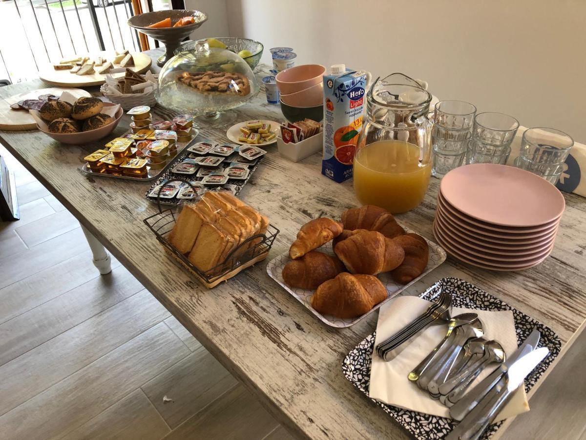 Brezza Marina Bed & Breakfast Marina Di Carrara Luaran gambar